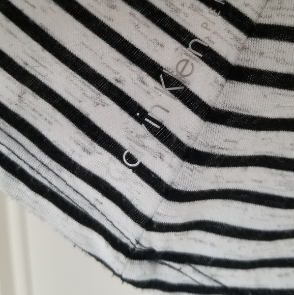 Calvin Klein black white stripe performance top cut out back detail Large - Picture 5 of 7
